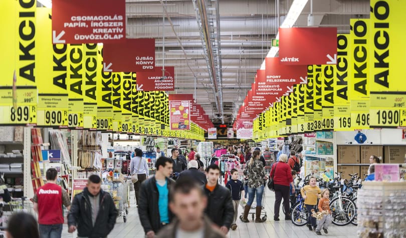 Vasárnapi boltzár: kilőtt az üzletek bevétele csütörtökön és pénteken