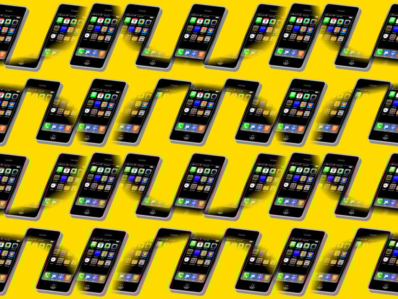 Mégiscsak lassulnak a régebbi iPhone-ok, és az okot is megtalálták
