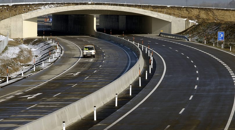 15 milliárdért épül egy szelet M4-es autópálya