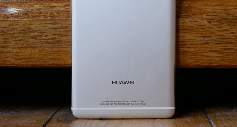Nagy meglepetés lehet a Huawei 2017-es csúcsmobilja