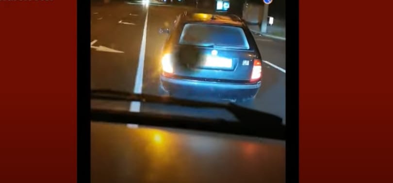 Azt hitte, követik, ezért büntetőfékezgetett – videó