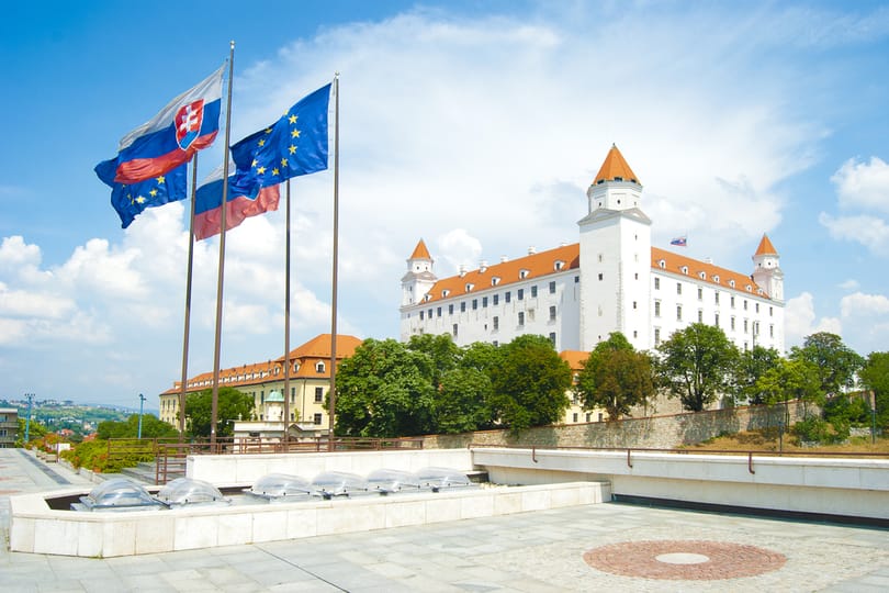 Többszáz lakásbérlő perli Szlovákiát Strasbourgban
