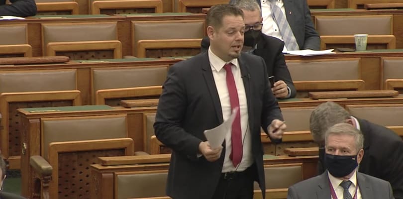 Az LMP-s képviselőnek nem világos, hogyan lett Vitézy Dávid a párt főpolgármester-jelöltje