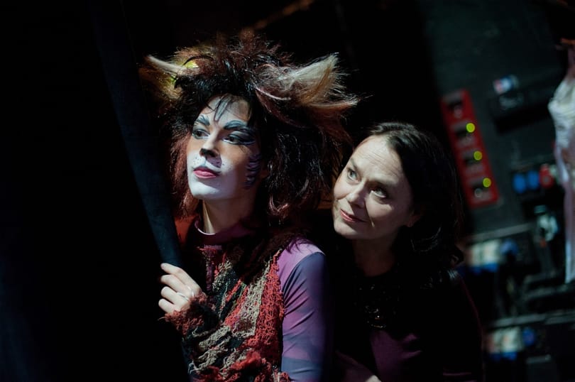 Oscar-díjas rendező viszi filmre a Macskákat