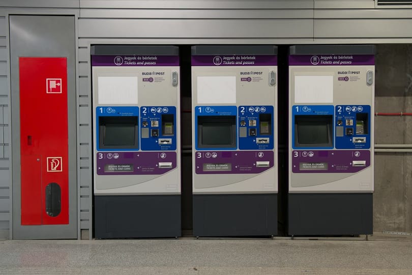 Papírzsepis csalók: Egyelőre jobb kártyával használni a BKK-automatákat