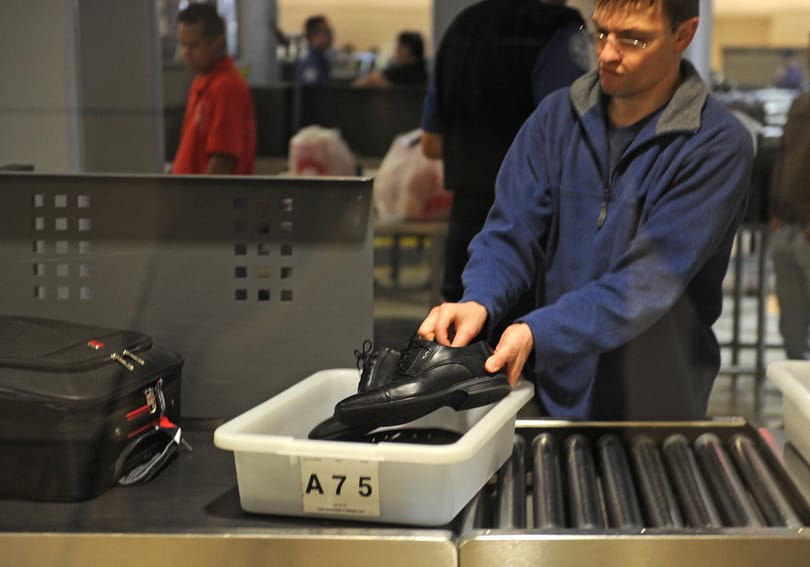 Több amerikai repülőtéren már nem kell levenni a cipőt a biztonsági átvizsgáláskor