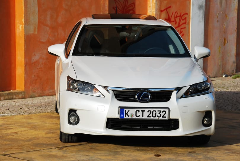 Lexus CT 200h teszt: háború a németekkel