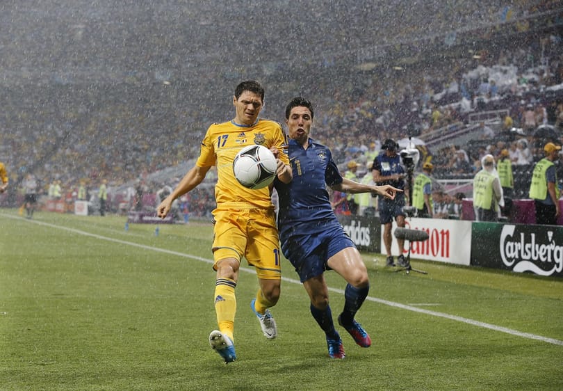 Nasri egy újságírón próbálta levezetni a feszültséget