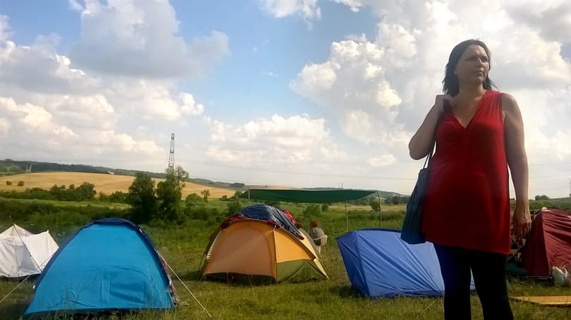 Heteken belül elkezdik a konténertábor építését Sormáson