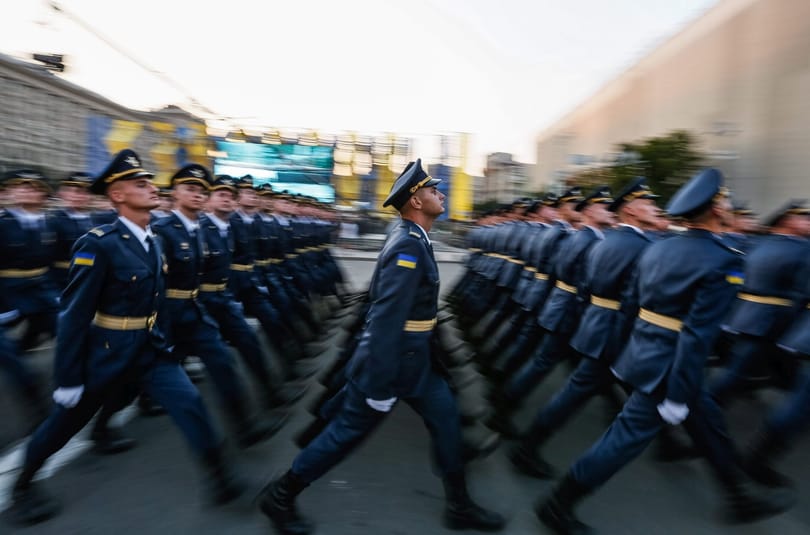 Rálőttek egy ukrán katonai gépre egy orosz fúrótoronyból