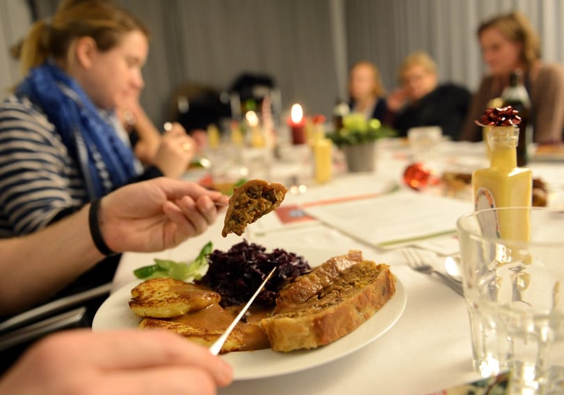 Optimális étrend: fiatalon inkább zsírt, idősebben szénhidrátot érdemesebb bevinni