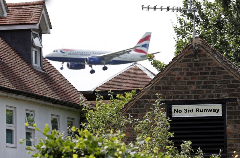 Bővítik a Heathrow-t, több száz házat bontanak le