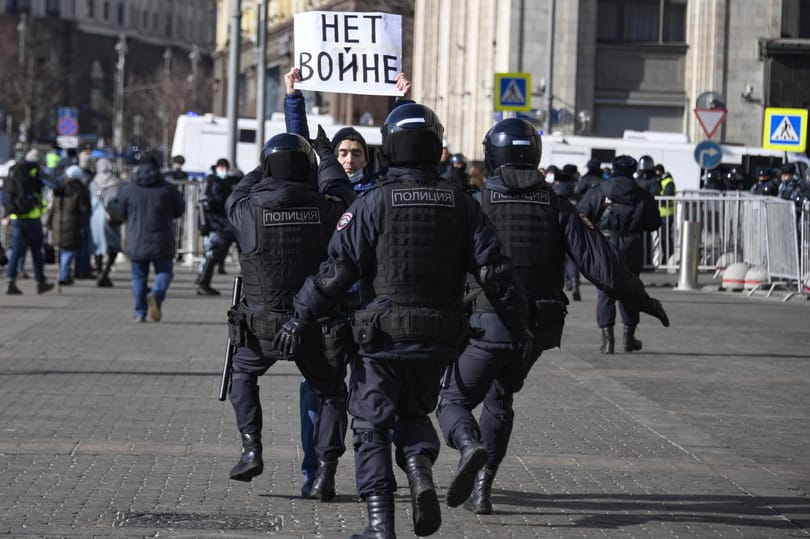 Így válik diktatúrává Putyin autoriter rendszere
