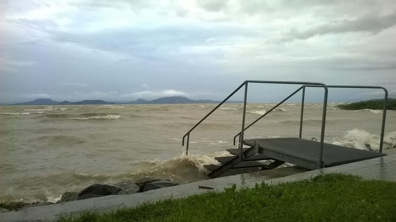 Reggel melegebb lesz, mint a nap további részében, és bőrig ázunk