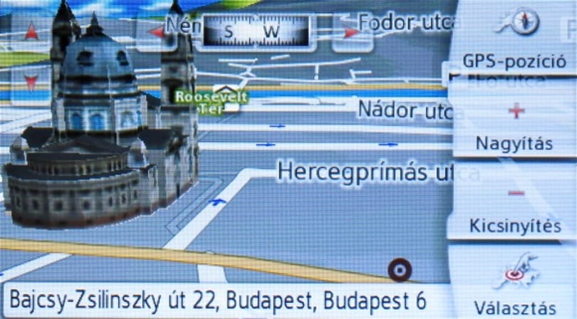 Különleges készülék: nem csak navigál, figyel is