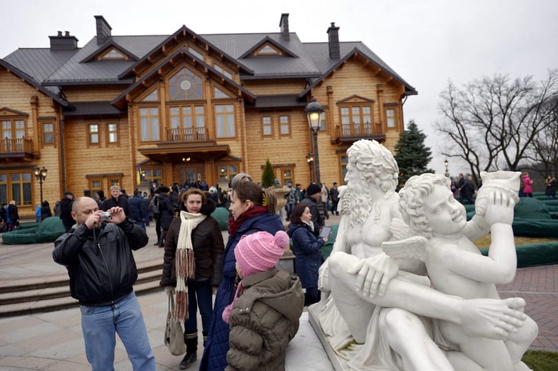 Az EU meghosszabbította a volt oroszbarát ukrán vezetők elleni szankciókat