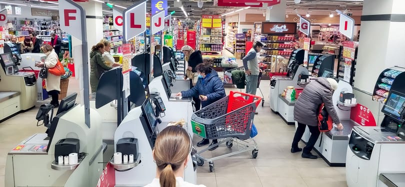 Csak közepesre vizsgáztak a magyar vásárlók körében az önkiszolgáló kasszák