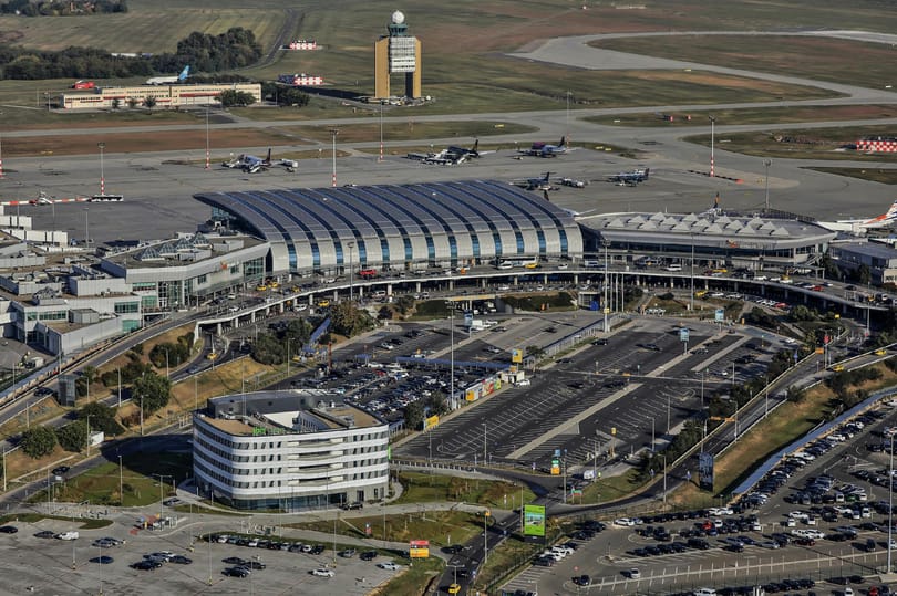 Budapest Airport: ezermilliárdért jogot vettünk Nagy Mártonnak, hogy pelenkát rendeljen