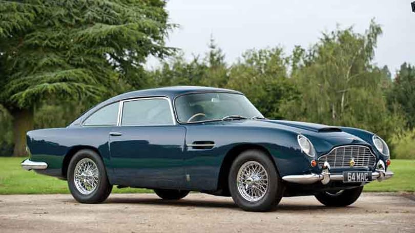 Gazdát keres Paul McCartney 1964-es Aston Martinja - fotók