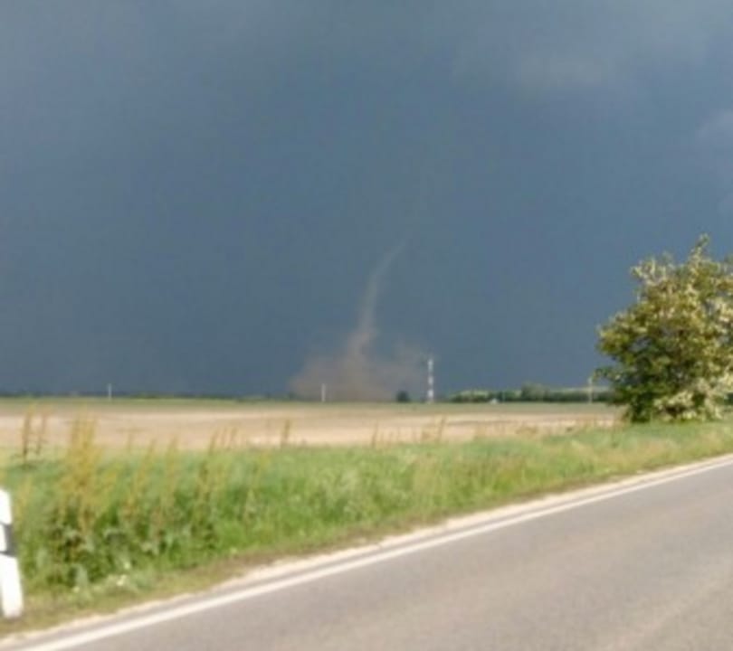 Tornádó volt Székesfehérváron – fotó, videó