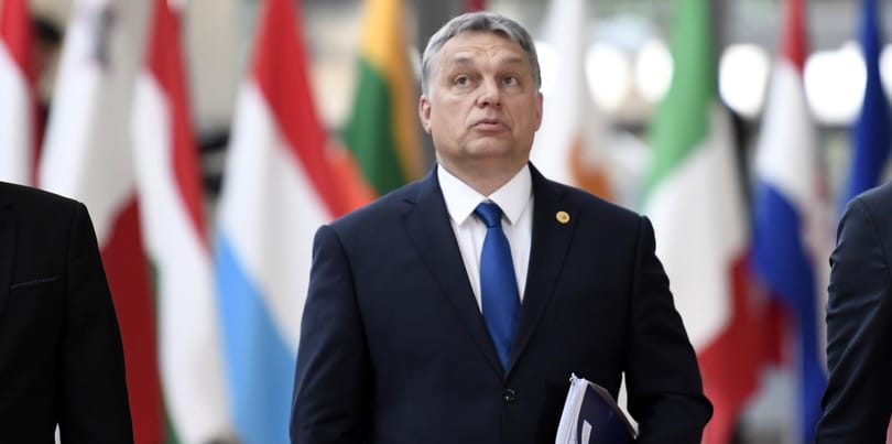 Orbánnak meg kell állítania Brüsszelt, mert határozatot terveznek ellene