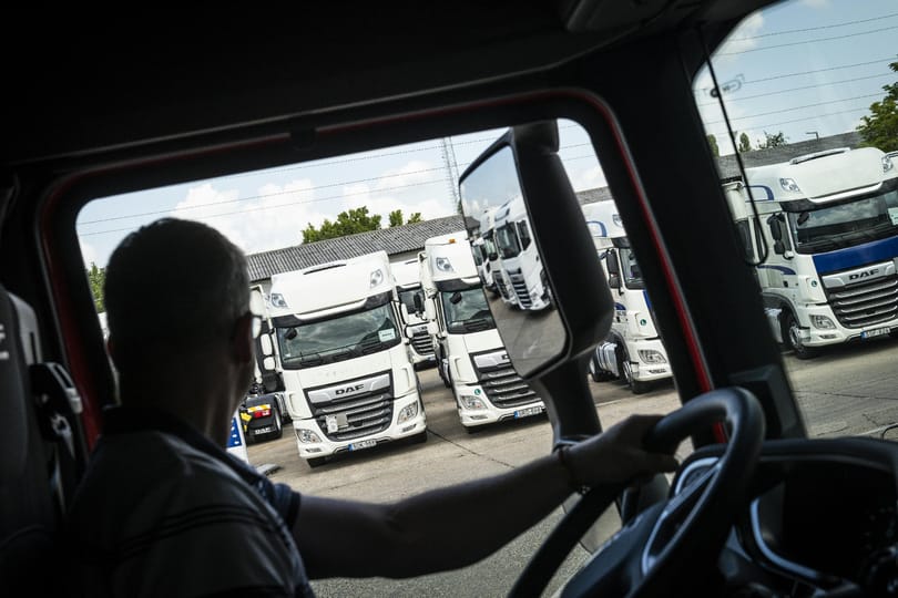 Nagyon megrogyott a szállítási és az üzleti szolgáltatásaink exportja, csak a turizmus kozmetikázott valamit az összképen