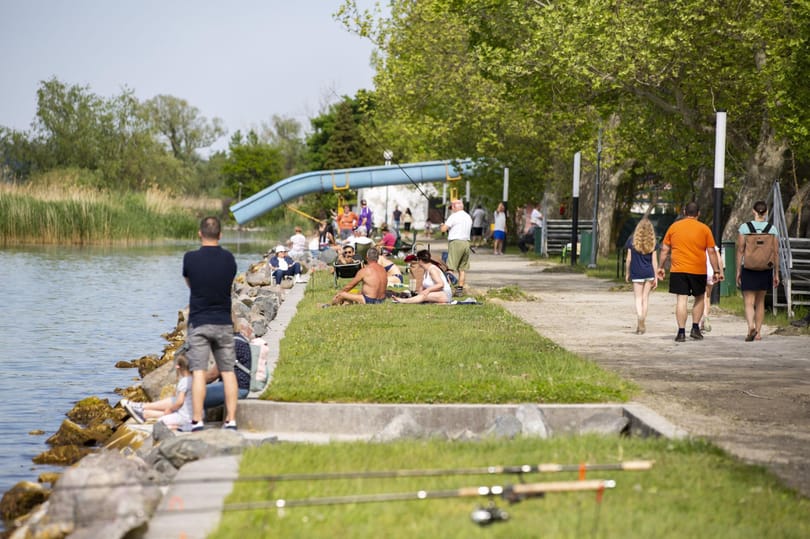 Ha a kormány így terheli az önkormányzatokat, több balatoni város működésképtelenné válhat