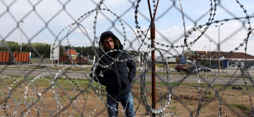 30 napot kapott a kormány, hogy megmagyarázza, miért éheztetjük a menekülteket