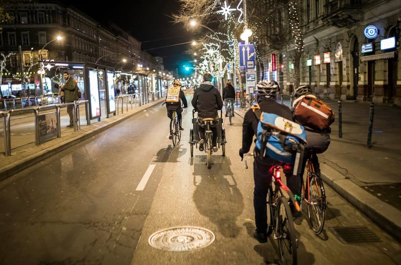 Belevág az üzletbe a Bike Maffia, hogy többet adakozhasson 