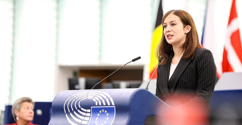 „Ezermilliárdok hiányoznak az iskolákból, kórházakból, vidéki kisvállalkozásokból”