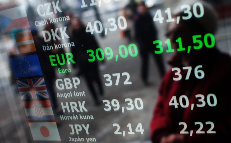 Hitel, finanszírozás, söralátét-szerű adóbevallás: ez kell a cégeknek