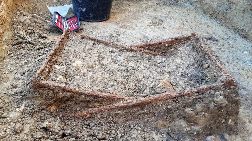 Összecsukható székre bukkantak egy 1400 éves bajorországi sírban