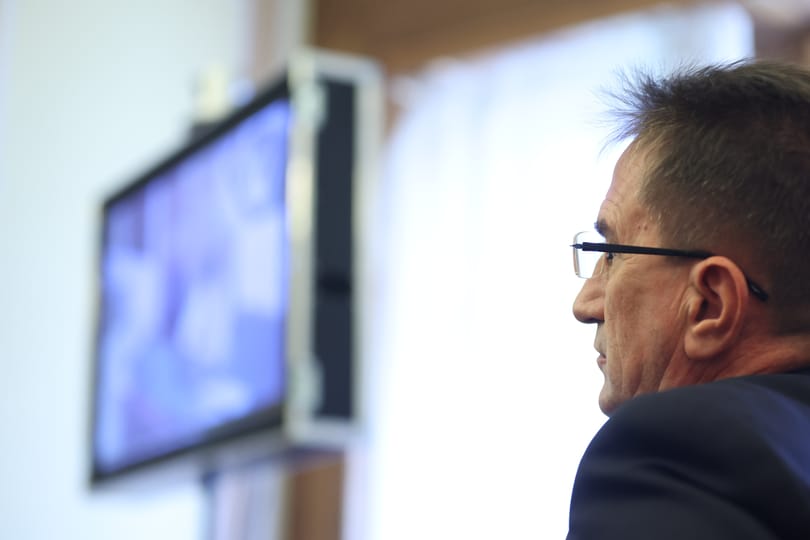 Koronatanú: Schadl sofőrje telefonált, hogy a Völnernek adott kenőpénzt 