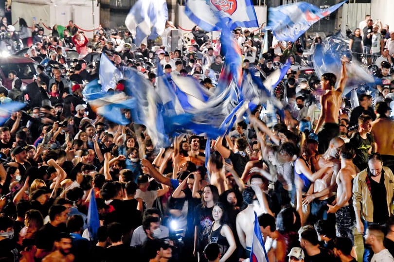 Gyalázatnak nevezte a WHO képviselője, ahogy a Napoli-drukkerek a kupagyőzelmet ünnepelték