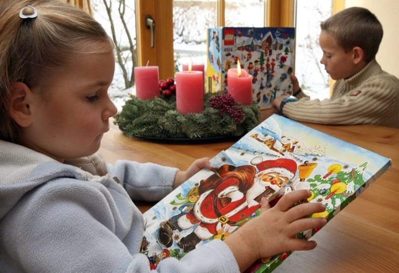 Nem veszik le a polcokról a gyanús adventi naptárt