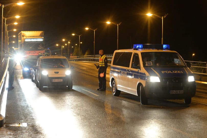 Közös határellenőrzésbe kezdenek a német és az osztrák hatóságok