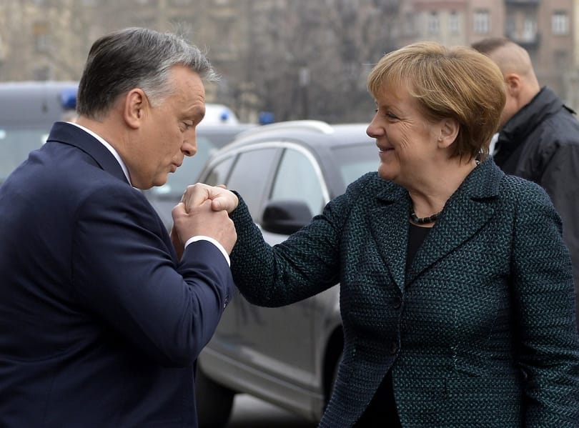 WSJ: Orbánra kemény idők jöhetnek a német választás után