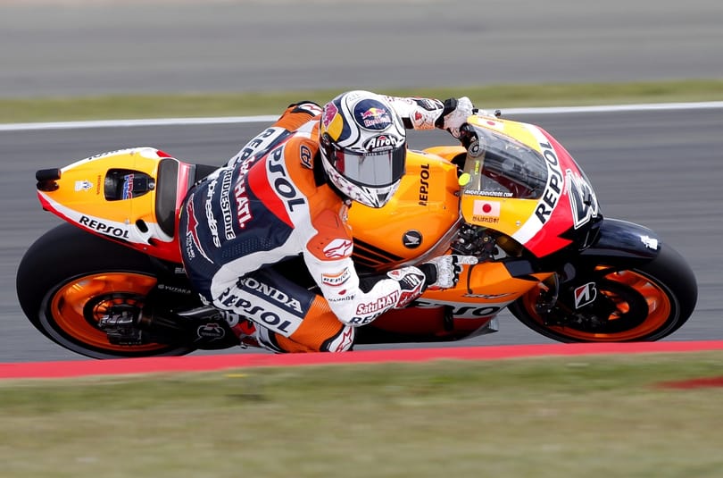 Pedrosa végre megverte Márquezt