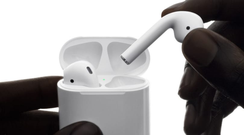 Jön az új AirPods, és egyre biztosabb, hogy nemcsak egy fülhallgató lesz