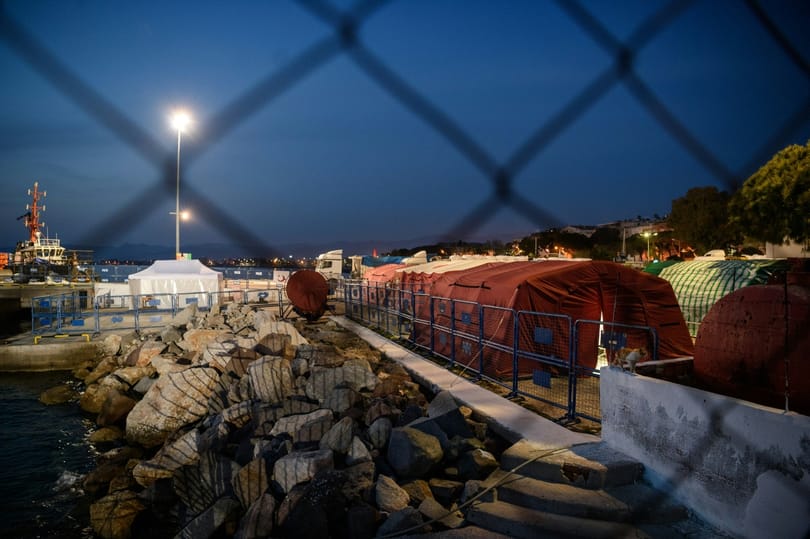 Lakásokat bérelne a menekülteknek az Európai Bizottság télire