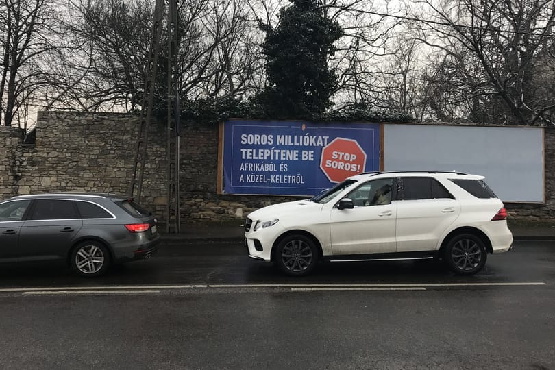 Elkaszálták a kispesti önkormányzat-féle plakátátragasztást