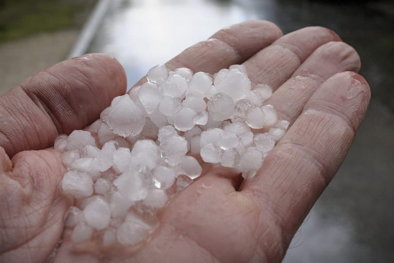 Jégeső, 30 fok: ma még marad a májusi nyár