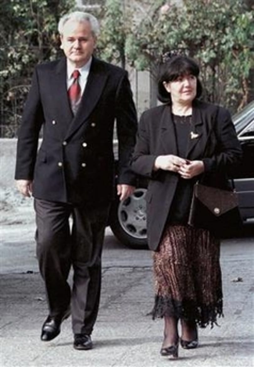 Egy év börtönre ítélték Belgrádban Milosevic özvegyét