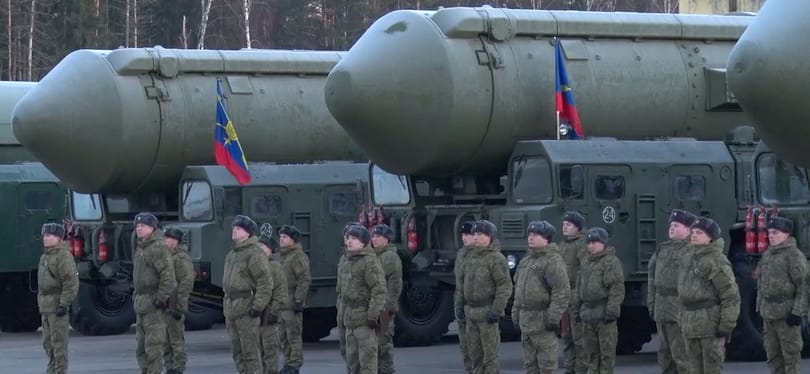 Teljes nukleáris készültség volt Oroszországban az ukrajnai invázió megindításakor – állítja egy orosz dezertőr