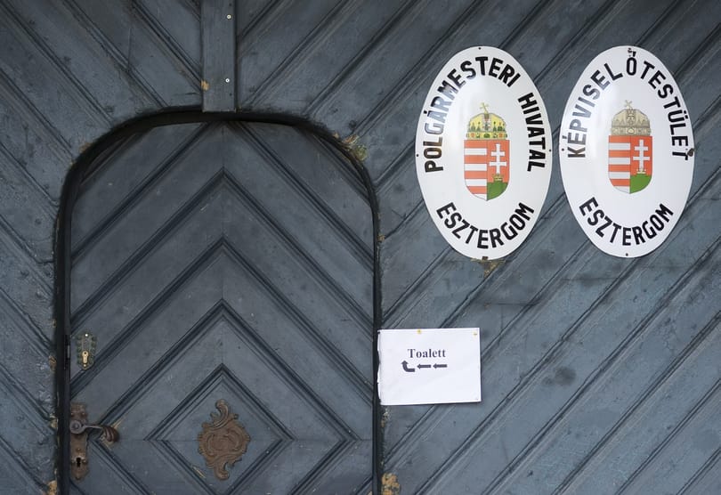 Népszava: sikertelen puccs az esztergomi Fideszben