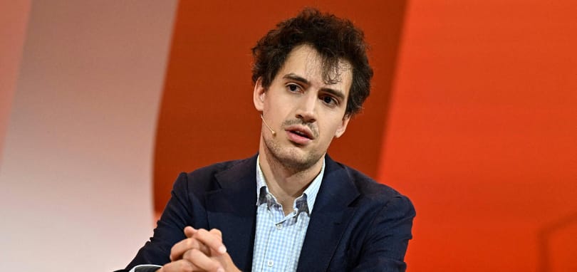 Magyarul is teszteltük a francia mesterséges intelligenciát, a Mistralt