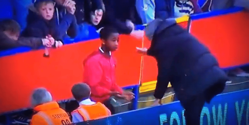 Mourinho a labdaszedőnek: valaki egyszer pofánvág ezért