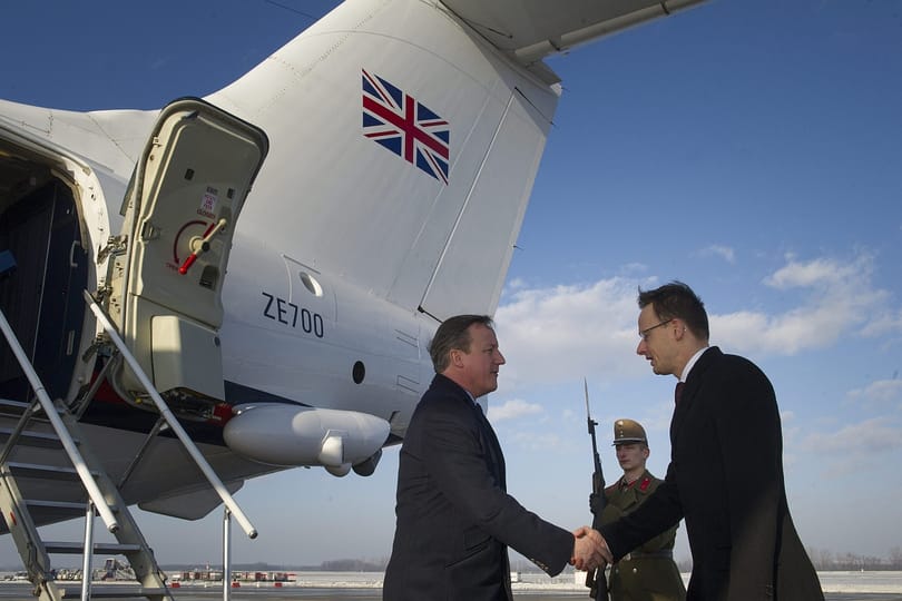 Távozik Cameron, erre vannak vonallezárások