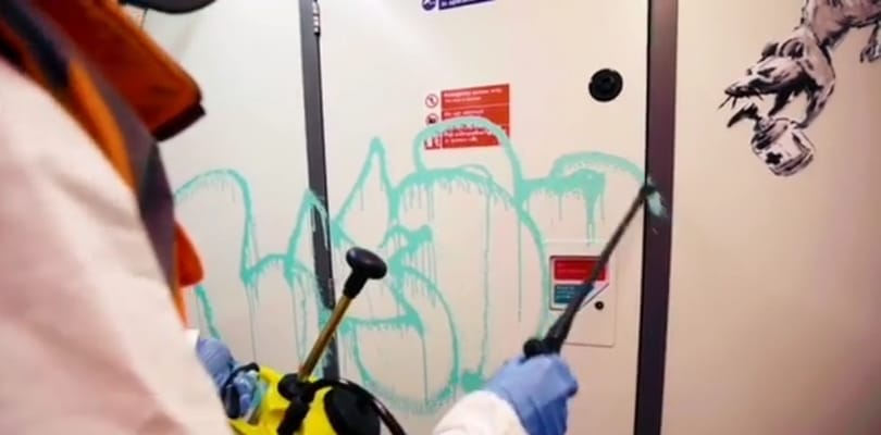 Banksy patkányokat hagyott a londoni metróban