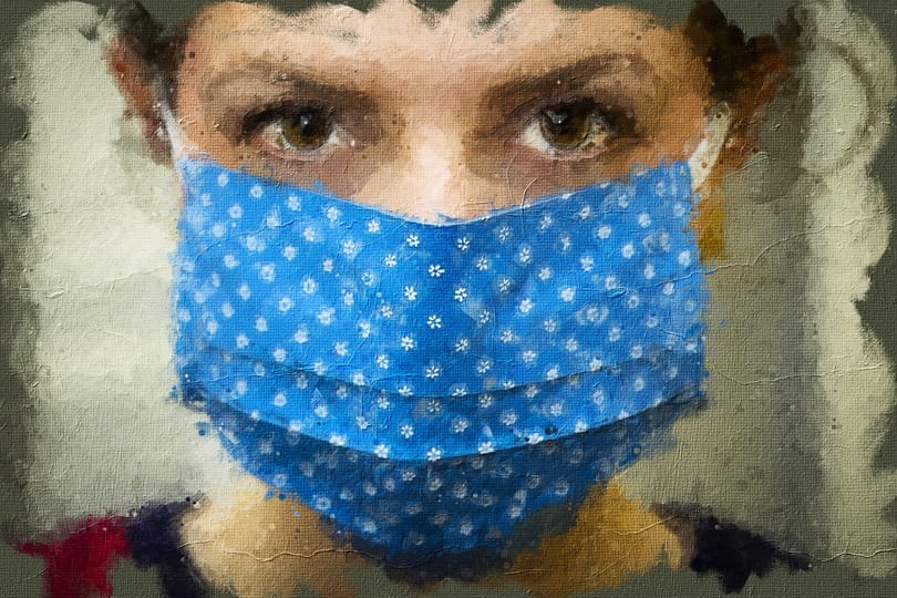 Spanyolországban a szabadban is viselni kell a maszkot az omikron miatt